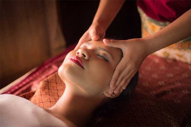 Top Thai Body Massage Centres in Mumbai